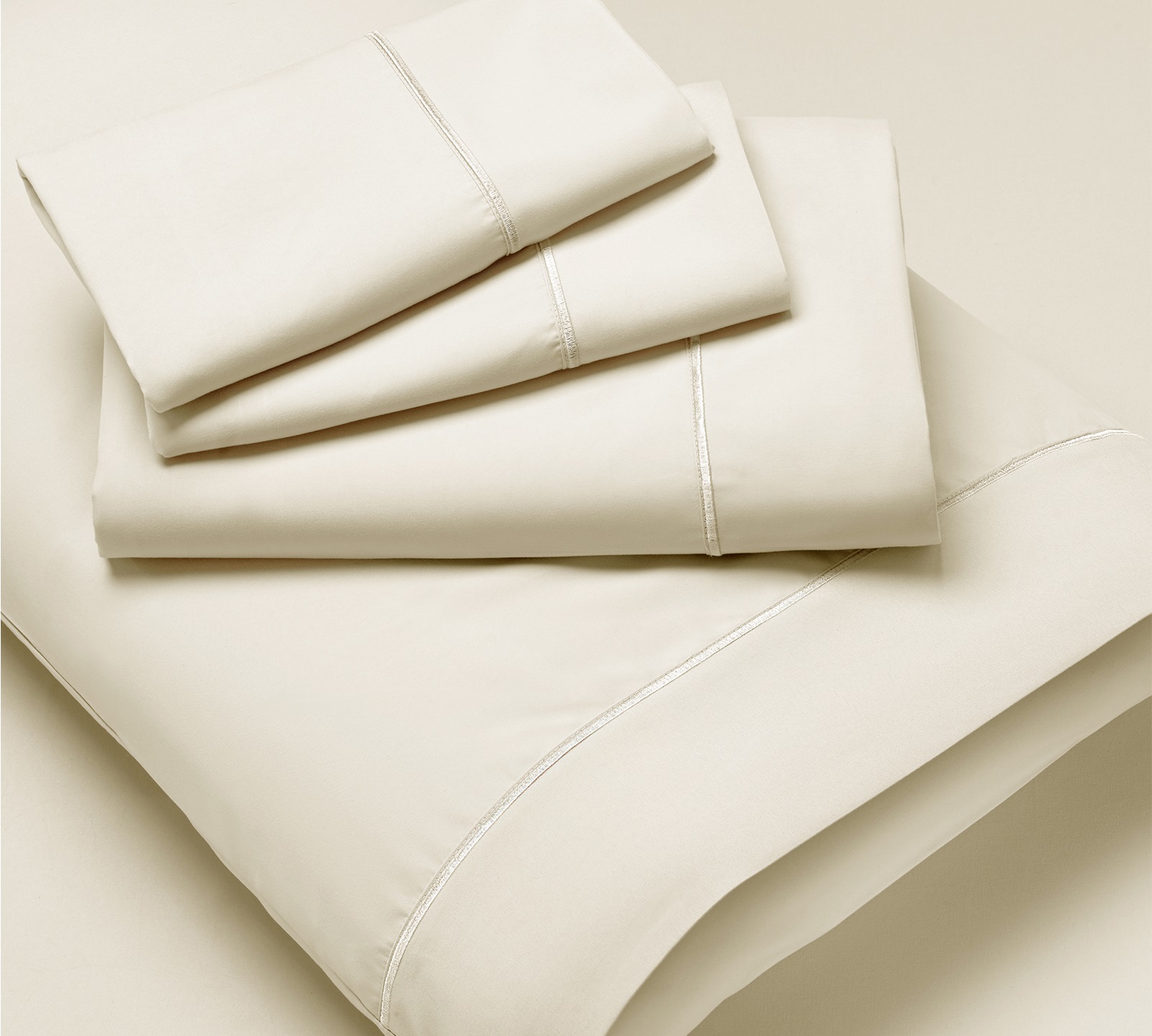 PureCare Queen Luxury Microfiber Wrinkle Resistant Pillowcase Set | Ivory