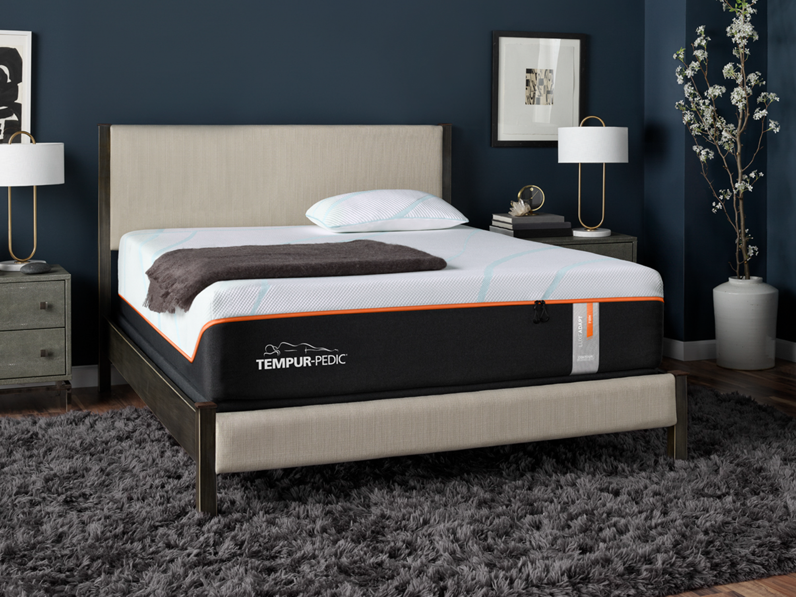 Tempur-Pedic King Mattress | Firm | TEMPUR-LuxeAdapt 13