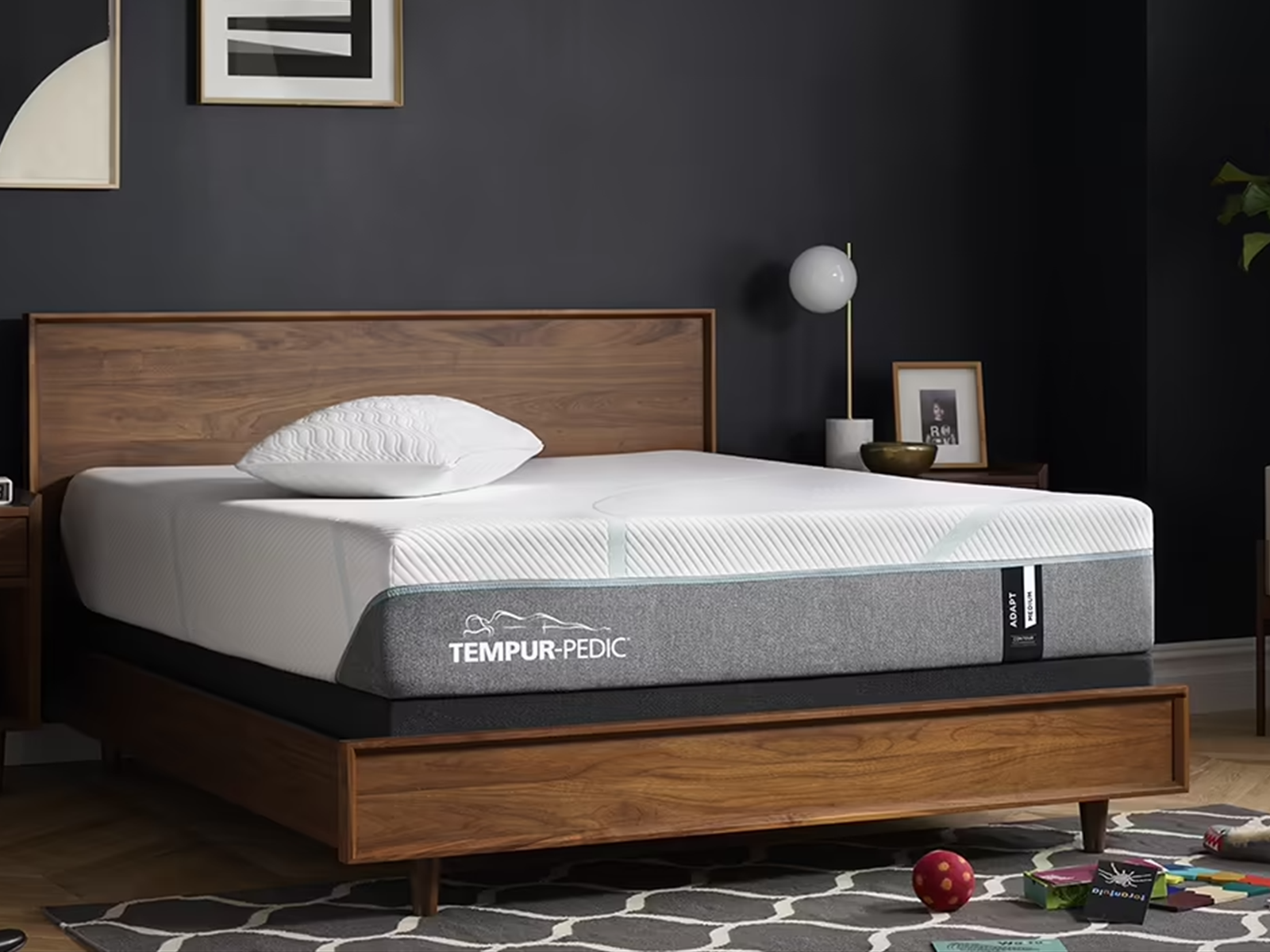 V000247031 Tempur-Pedic California King Mattress | Medium Fir sku V000247031