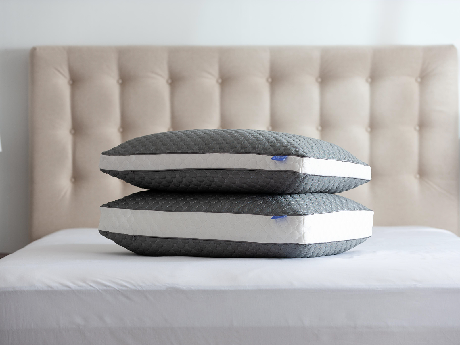 Sleepys Carbon Fiber Pillow | King | Medium Profile