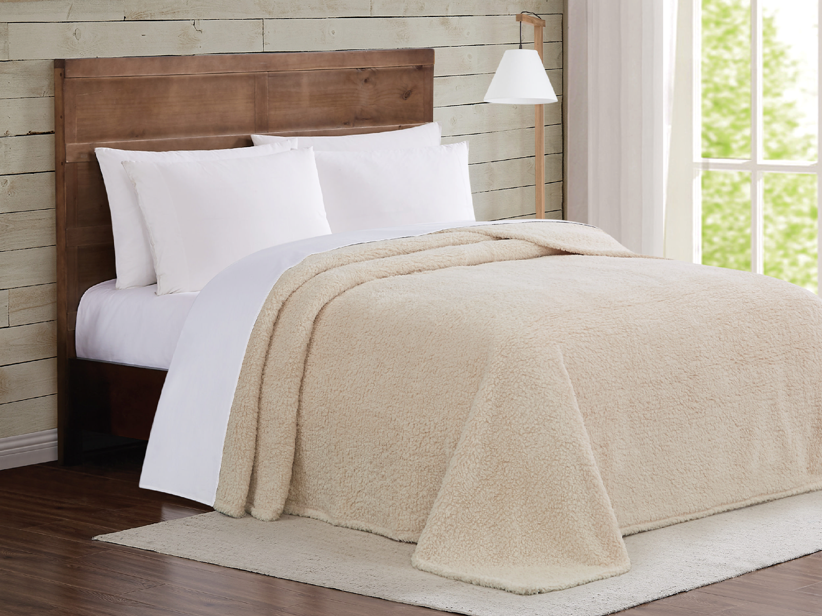 Brooklyn Loom King Marshmallow Sherpa Blanket | Ivory