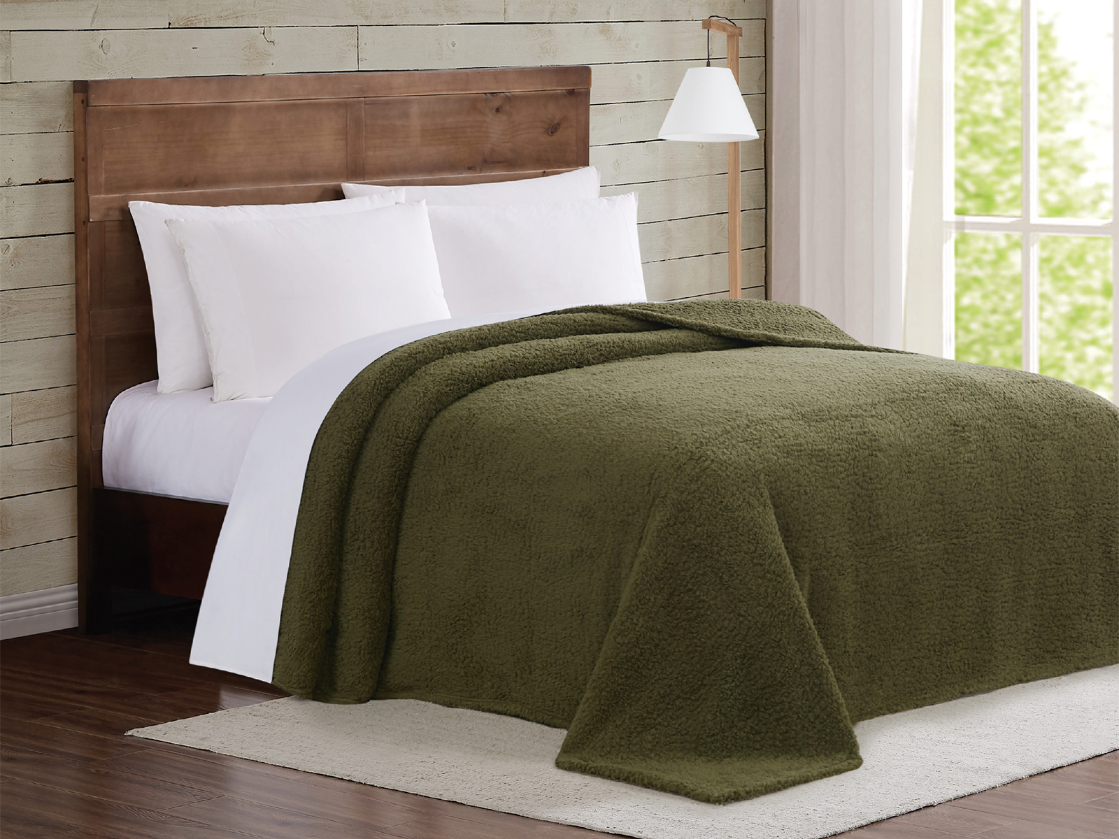 Brooklyn Loom King Marshmallow Sherpa Blanket | Olive