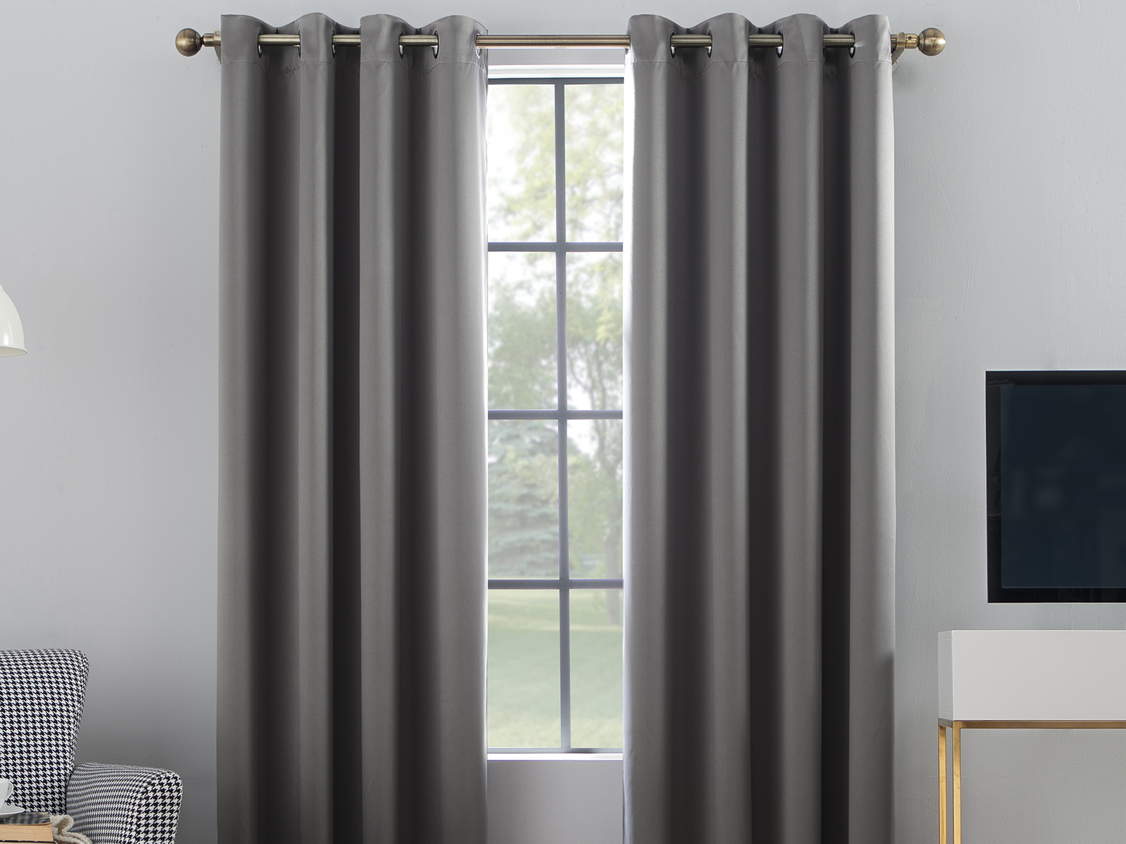 V000259767 Sun Zero Blackout Window Curtain Set | 52X84 | Osl sku V000259767