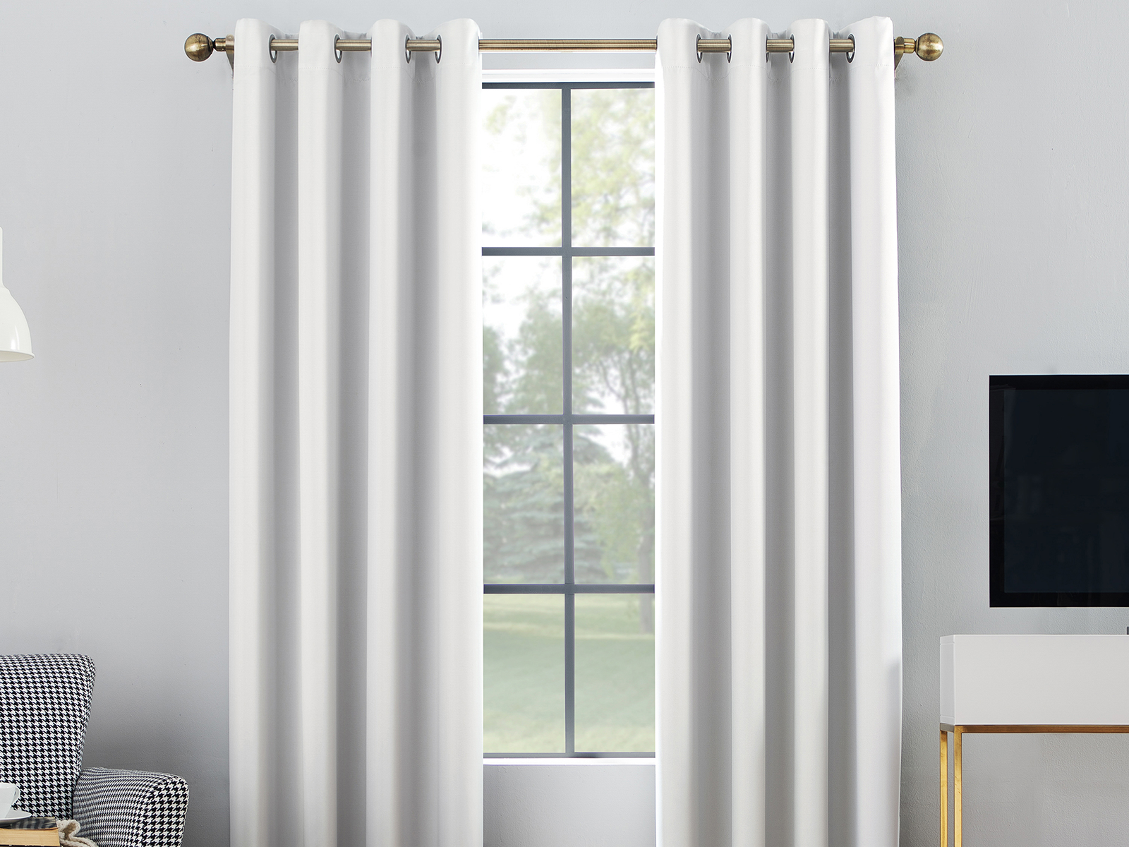 V000259774 Sun Zero Blackout Window Curtain Set | 52X95 | Osl sku V000259774