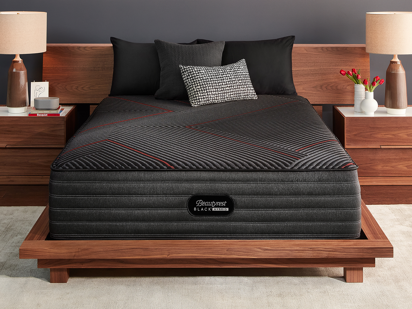 Black Hybrid CX-Class 13.5" Medium Mattress