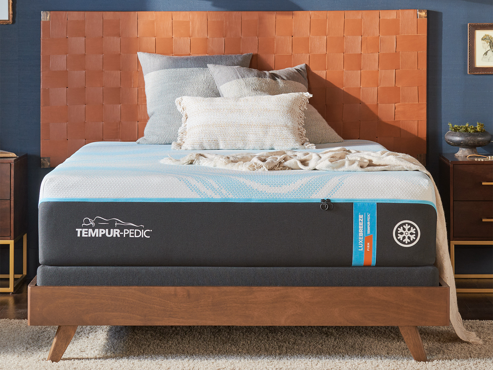 V000269066 TEMPUR-LuxeBreeze Firm 13 Mattress sku V000269066