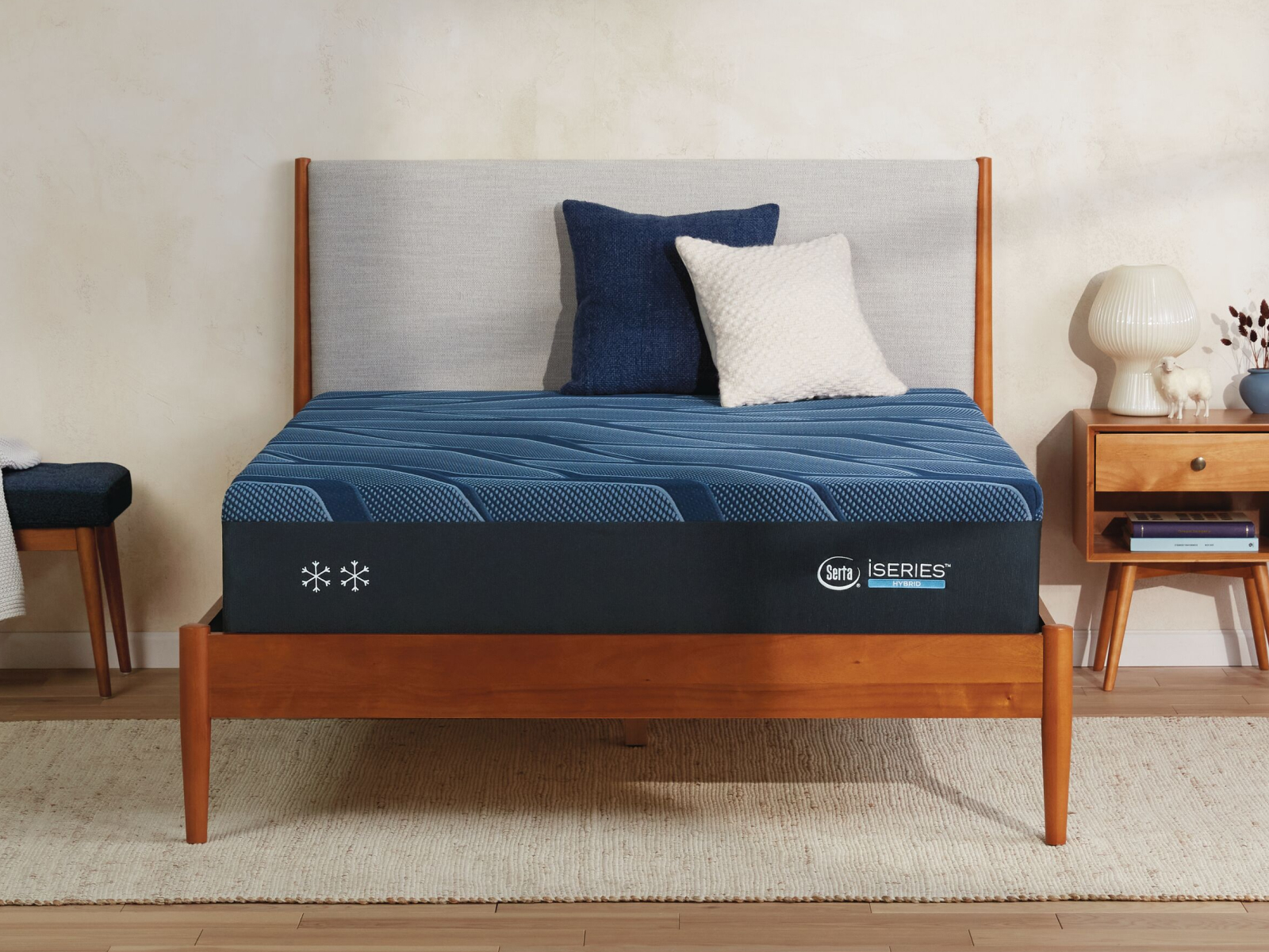 iSeries 2.0 Hybrid 1000 12" Medium Mattress