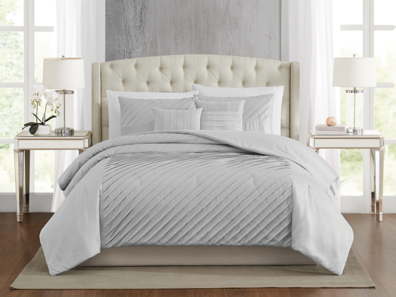 Deluxe 9 Piece Decorative Comforter Set