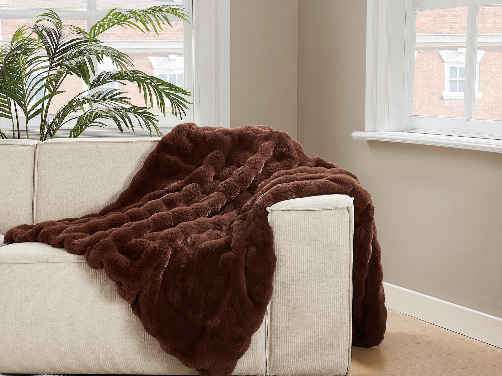 Brooklyn Loom Bubble Faux Fur Throw, One Size, Brown