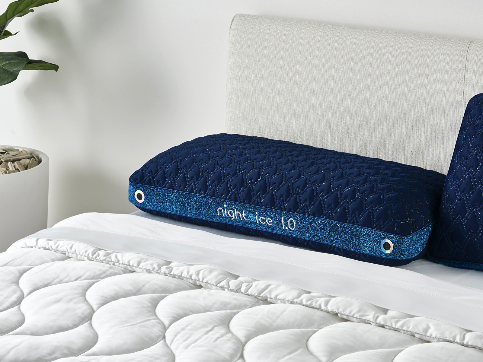 Bedgear Night Ice Performance Pillow | Standard Queen