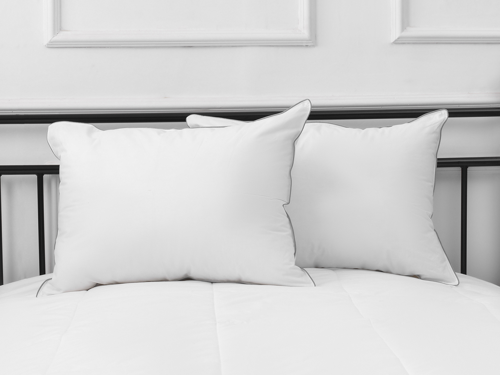Kingsdown Standard Royale Hotel Bed Pillow