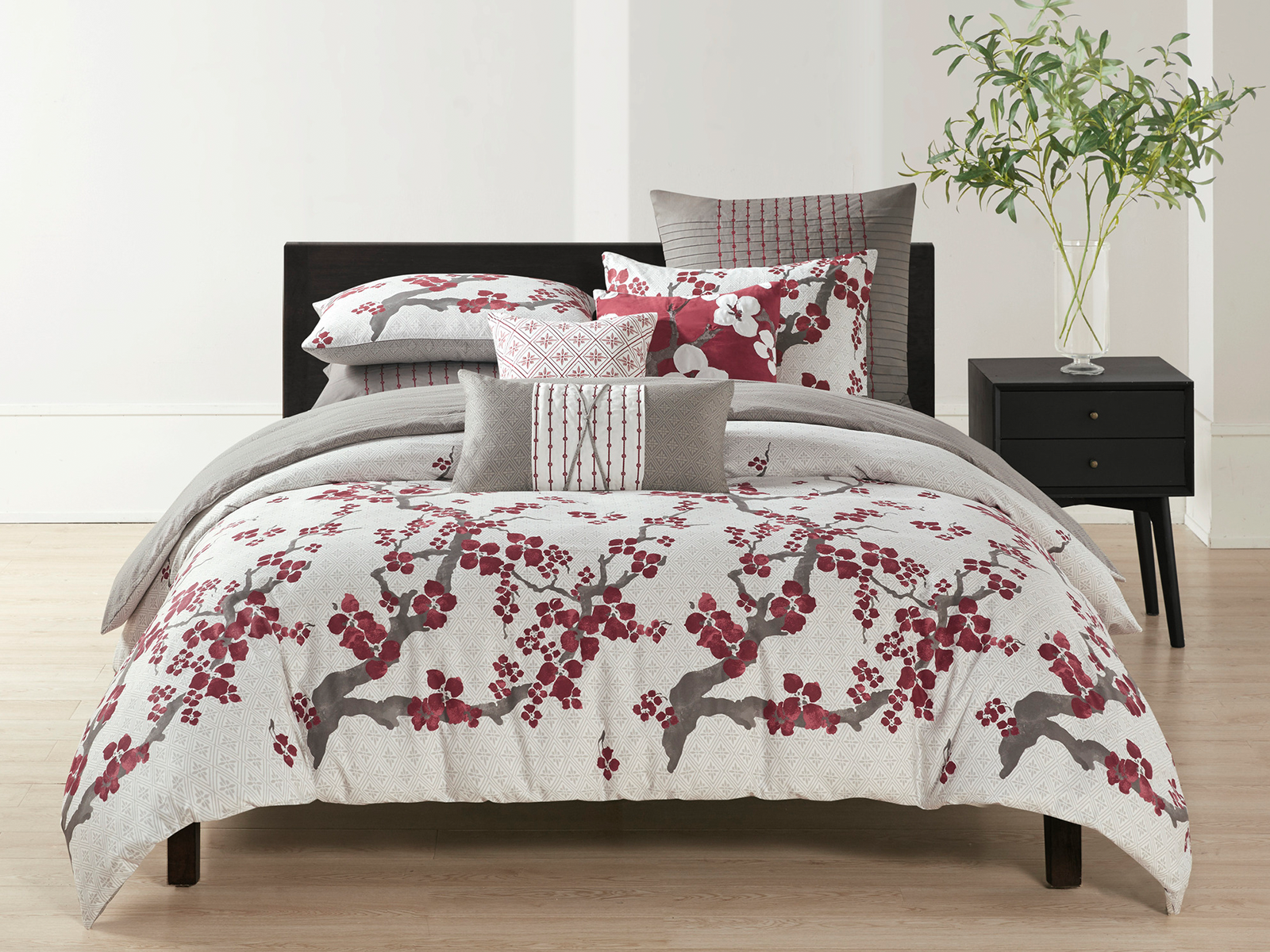 N Natori Queen Cherry Blossom Comforter Mini Set