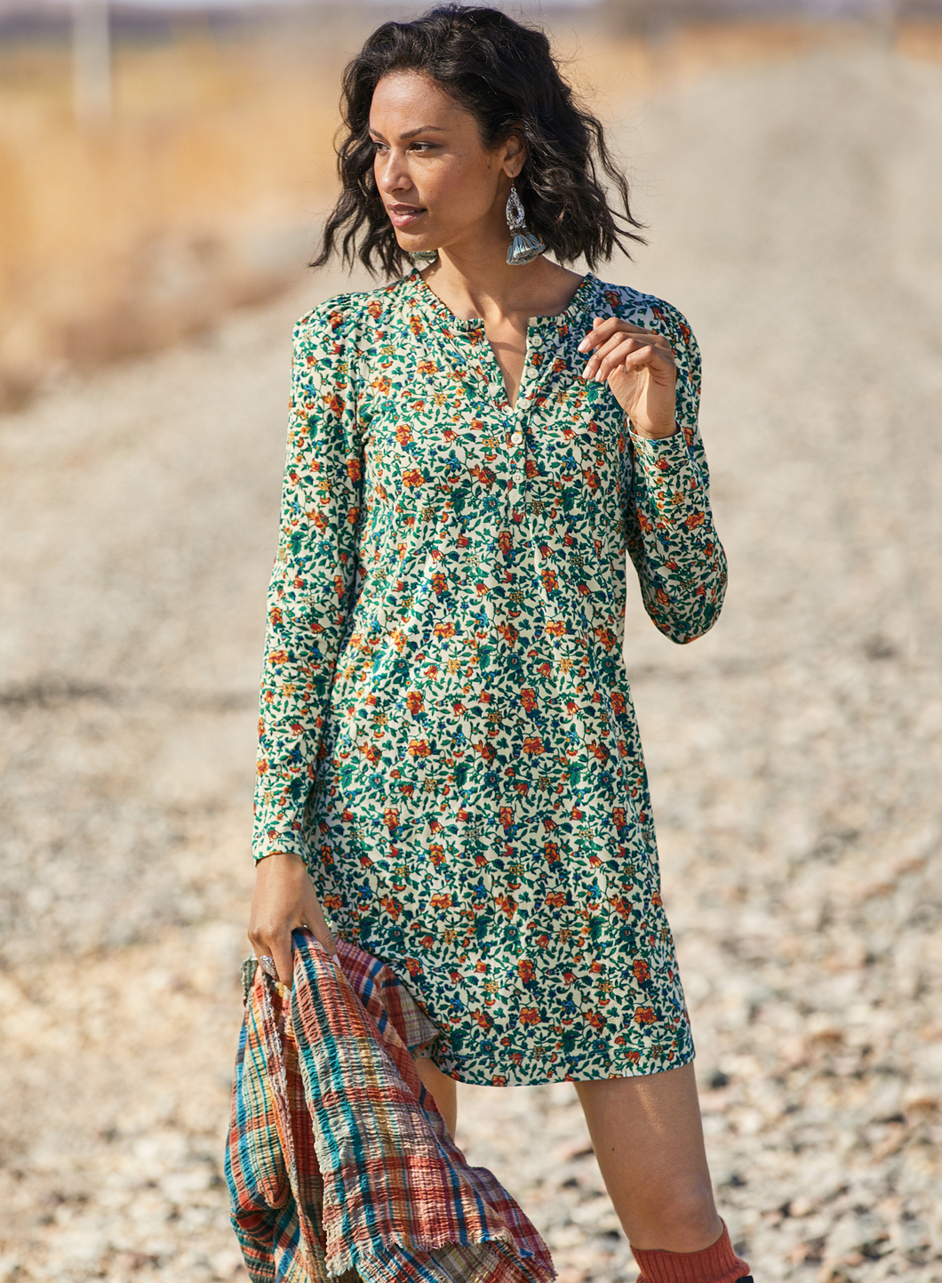 Flower sales dress style