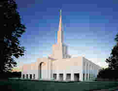 Fotografia del Tempio di Toronto, Ontario, Canada