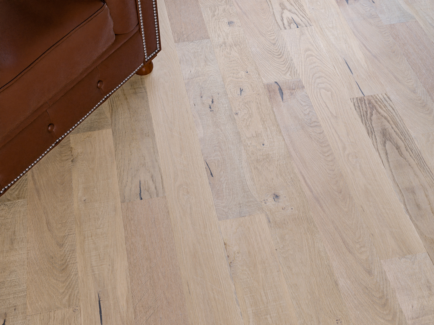 Storehouse Plank Parcel Room Scene - 3.jpeg