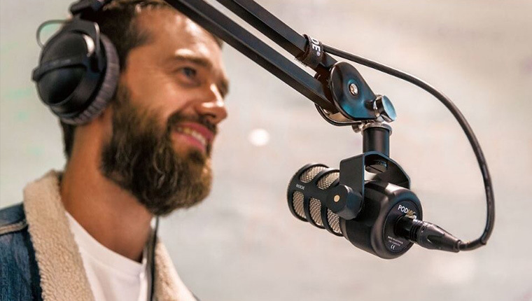 Product guide to starting a podcast on Henry's blog