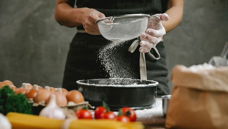 Read 5 Tips for Eye-catching Cooking Videos on Henry's Blog