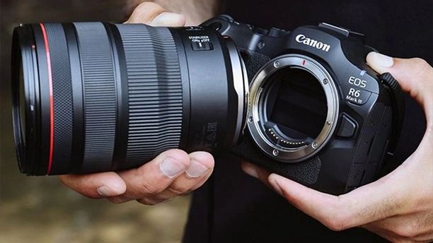 Read "Canon EOS R8 Mark II vs EOS R6 Mark III: Which New Canon Full-Frame Camera Should You Buy?" on Henry's Blog