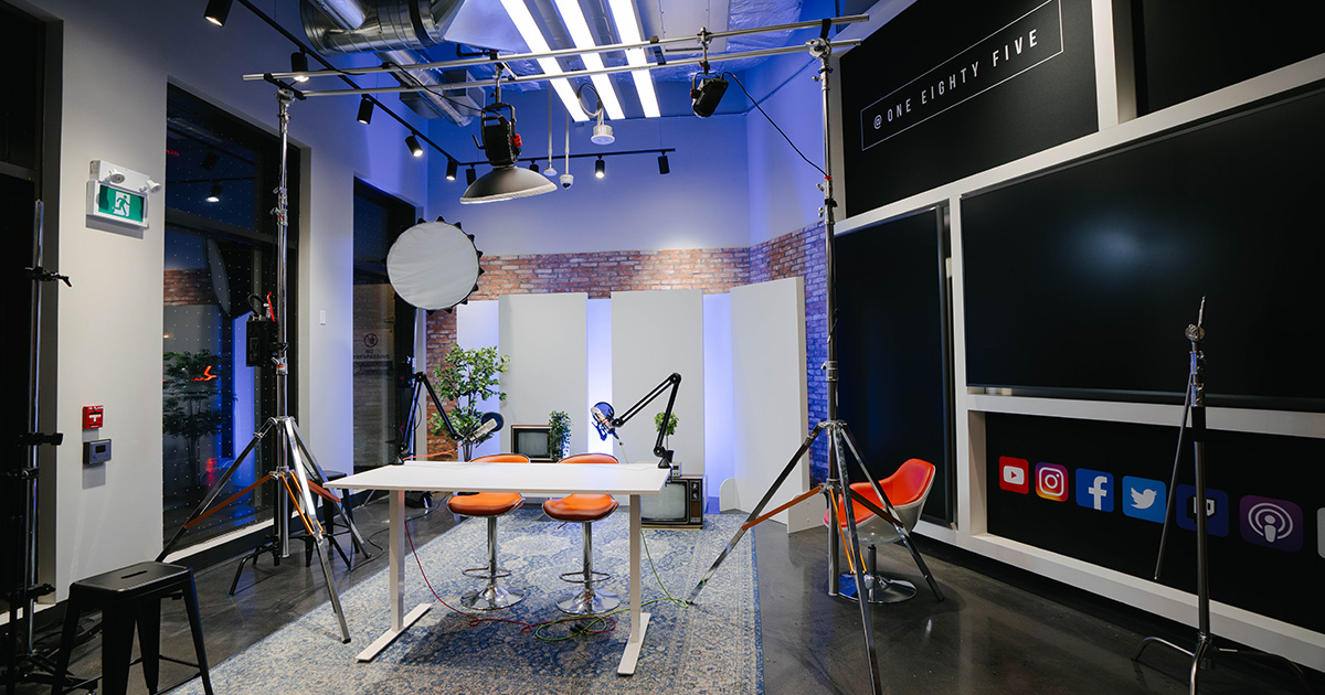 STUDIO185 – A studio space for content creators | Henry's