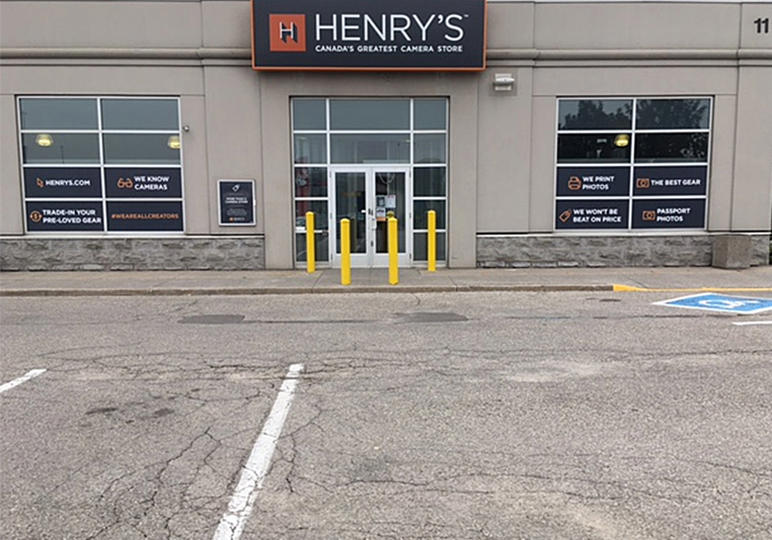 Henry's Canada's Greatest Camera Store Scarborough, ON
