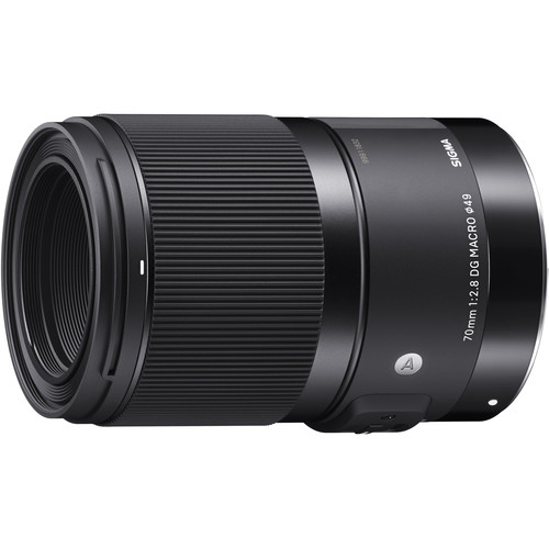 SIGMA ART 70mm F2.8 DG MACRO CANON EF用 USED Sigma Art 70mm f/2.8 DG Macro | Henry's