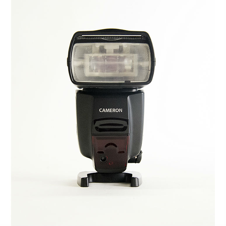 cameron w600 flash for nikon