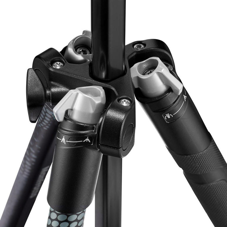 USED Manfrotto ELEMENT MII TRIPOD KIT