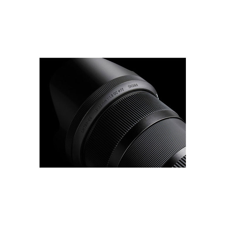 Sigma 18-35mm f/1.8 DC Canon Lens (Art)