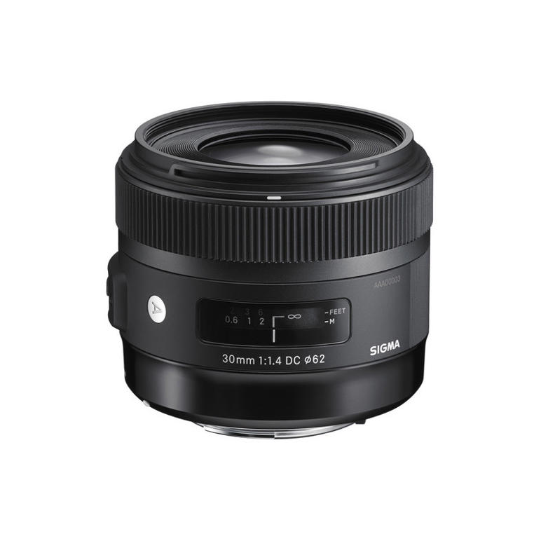 USED Sigma 30mm f/1.4 DC (Art) Lens