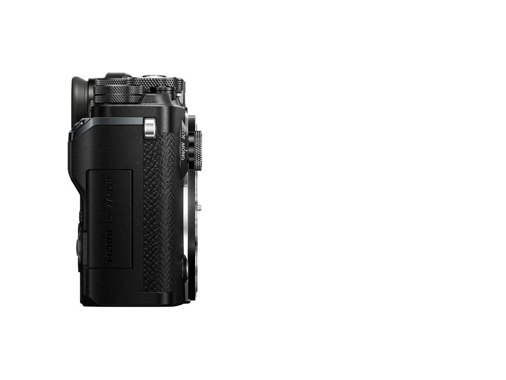 OM System Pen-F Body