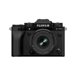 Fujifilm X-T5 w/ XF16-50mm F2.8-4.8 R LM WR