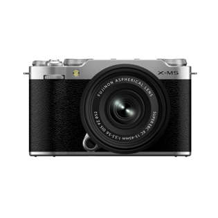 Fujifilm X-M5 w/ XC15-45mm F3.5-5.6 OIS PZ