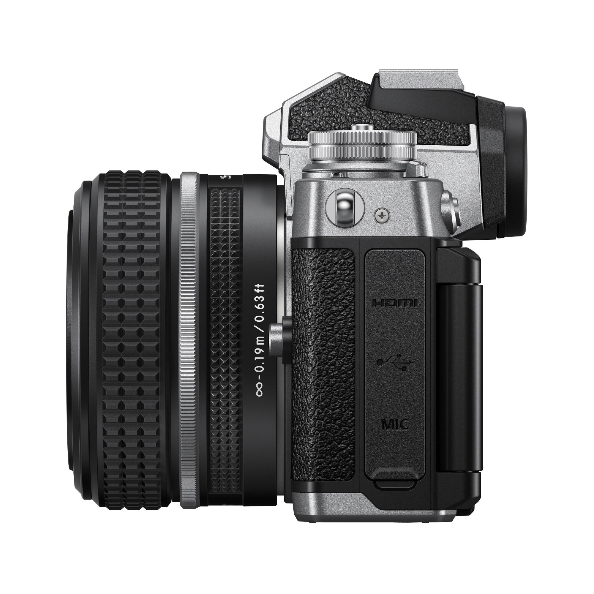 Nikon Z FC with 28mm F2.8 (SE)