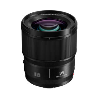 Panasonic Lumix S 85mm f/1.8 Lens