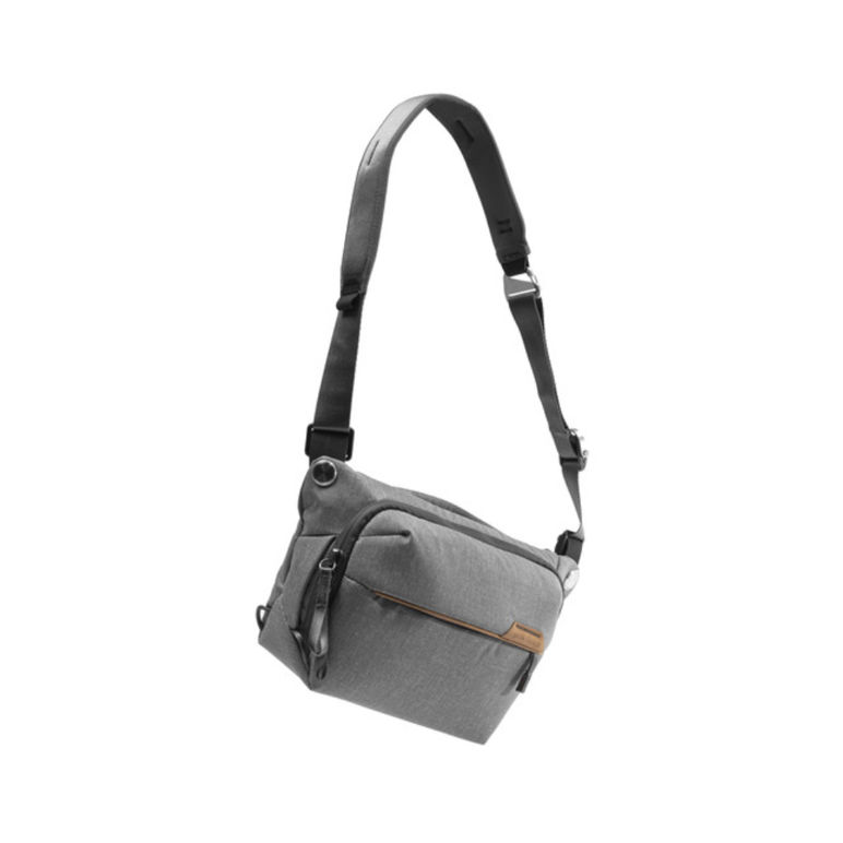 Peak Design Everyday Sling Bag