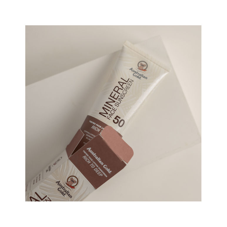 Mineral SPF 50 Tinted Face Rich to Deep 2.5 fl oz