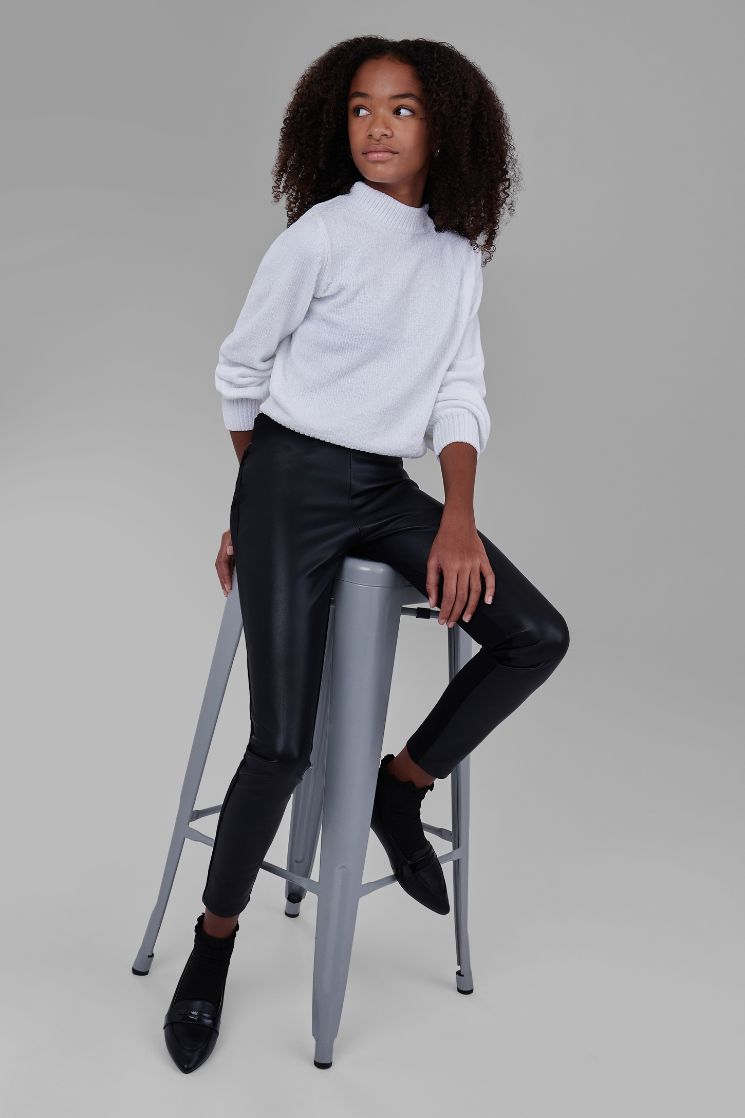 Fitted faux leather pants - Teenage girl | Aubainerie