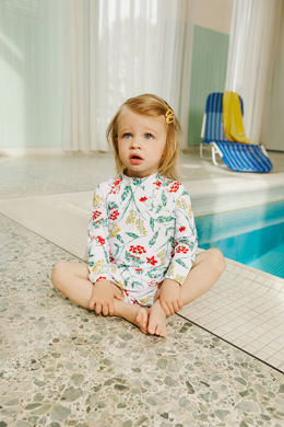 Costumes De Bain Et Shorts De Plage Pour Bebe Fille Aubainerie Costumes De Bain Et Shorts De Plage Pour Bebe Fille Aubainerie