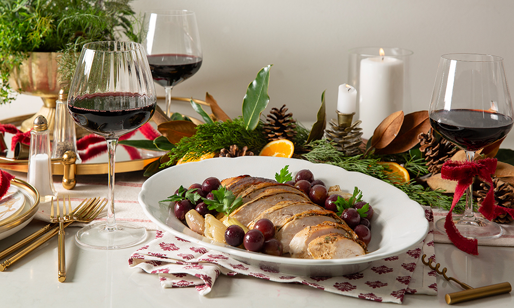 plate of turkey with red wine