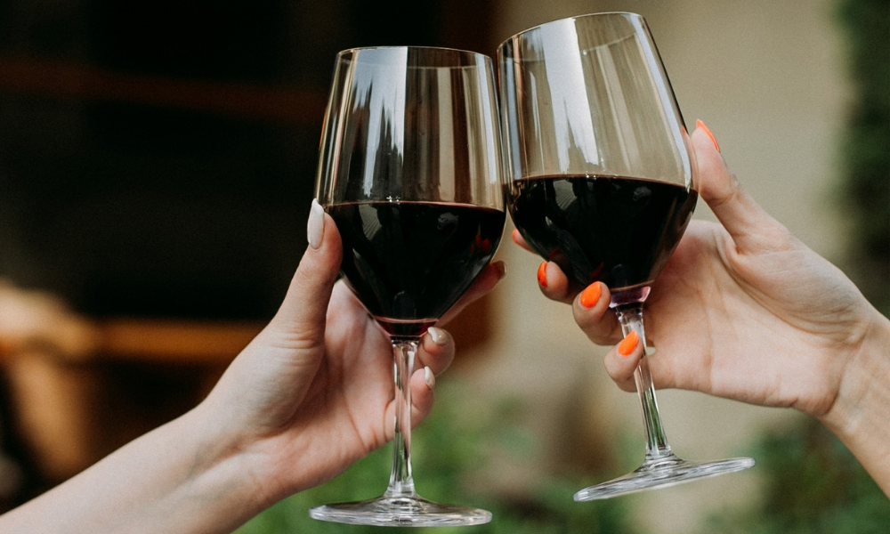 Cheering wine glases