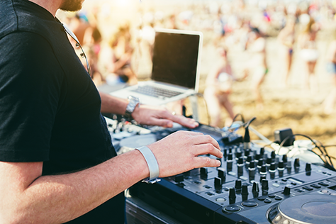 Courtyard Sessions image