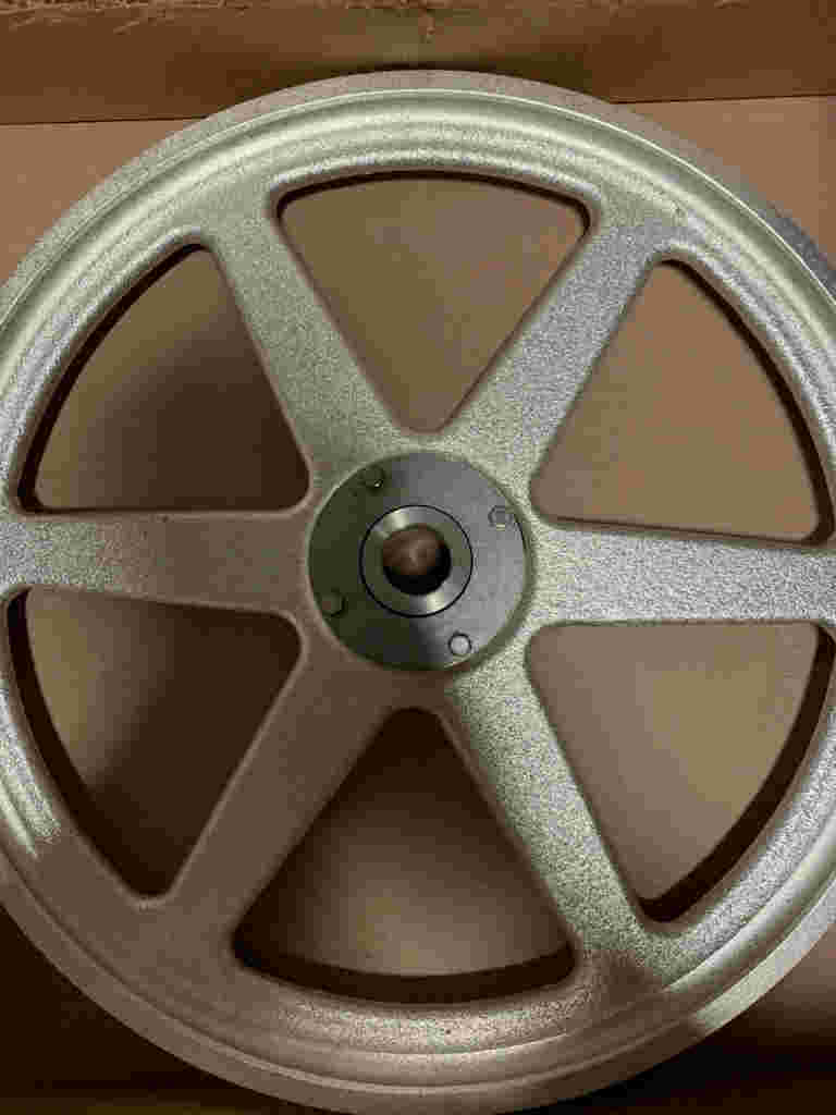 UPPER SAW PULLEY,16",6801