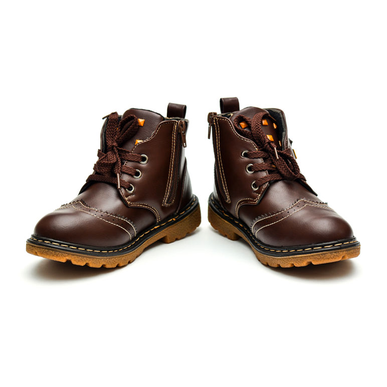 حذاء للأطفال من Genten