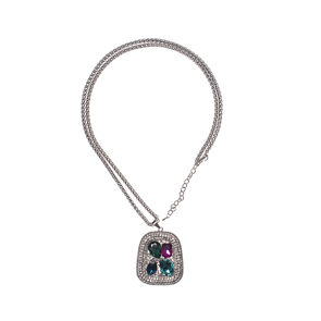 Embedded Jewel Pendant Necklace