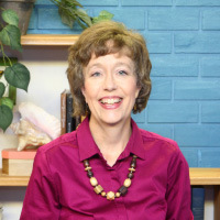 Video course teacher Debbie Overly